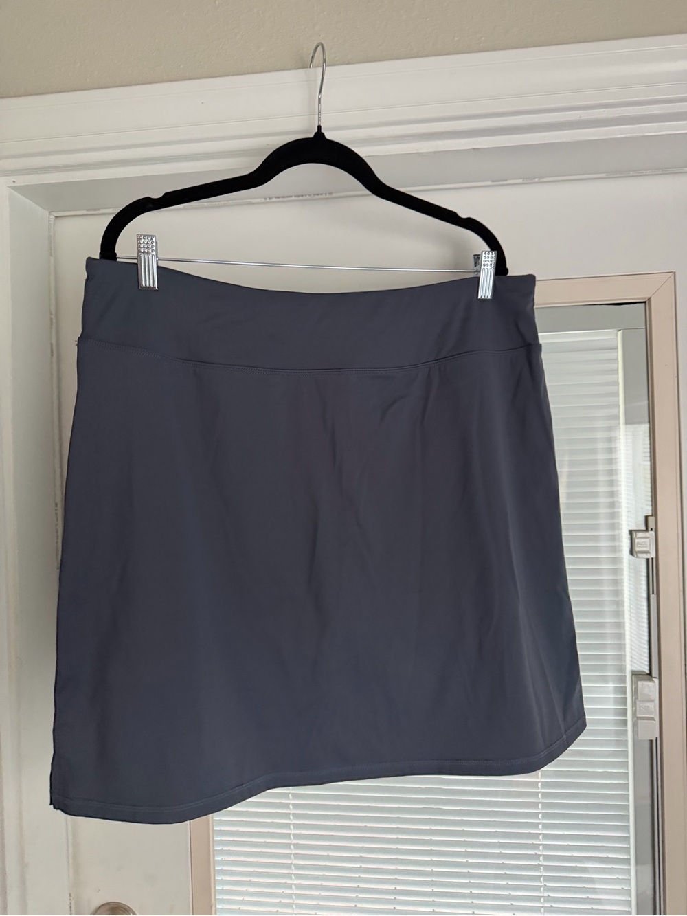 Women's Active Skort in Charcoal Gray